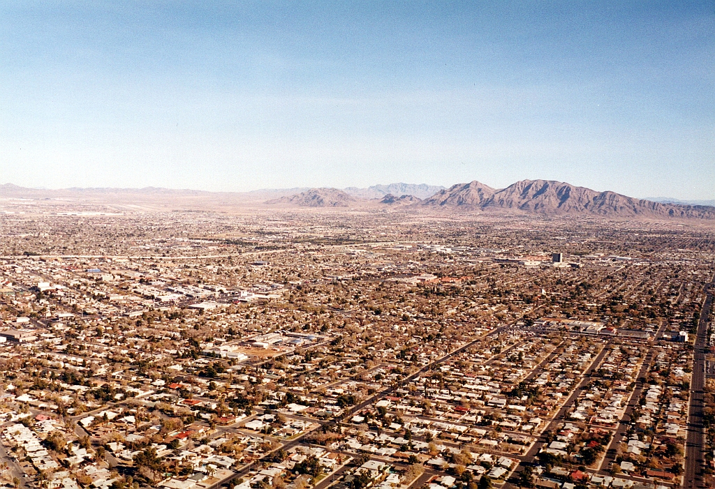 019  Vue de Stratosphere de jour.jpg